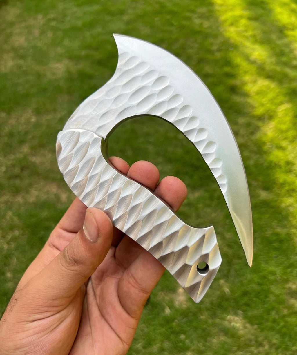 "Exquisite Handforged D2 Steel Ulu Knife