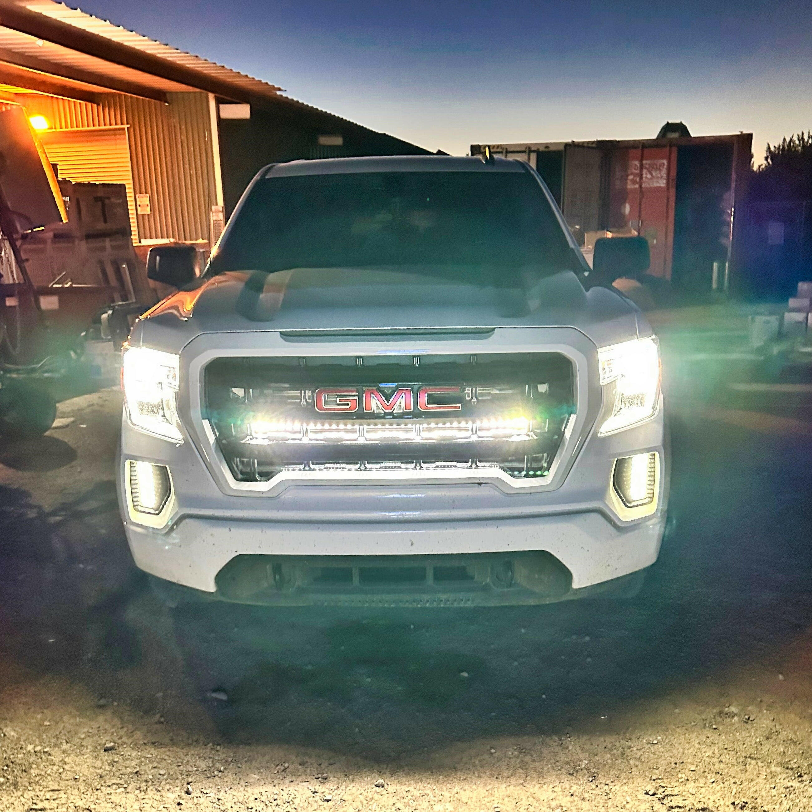 2019+ GMC Sierra 1500 Single 40in Light Bar - SLIM