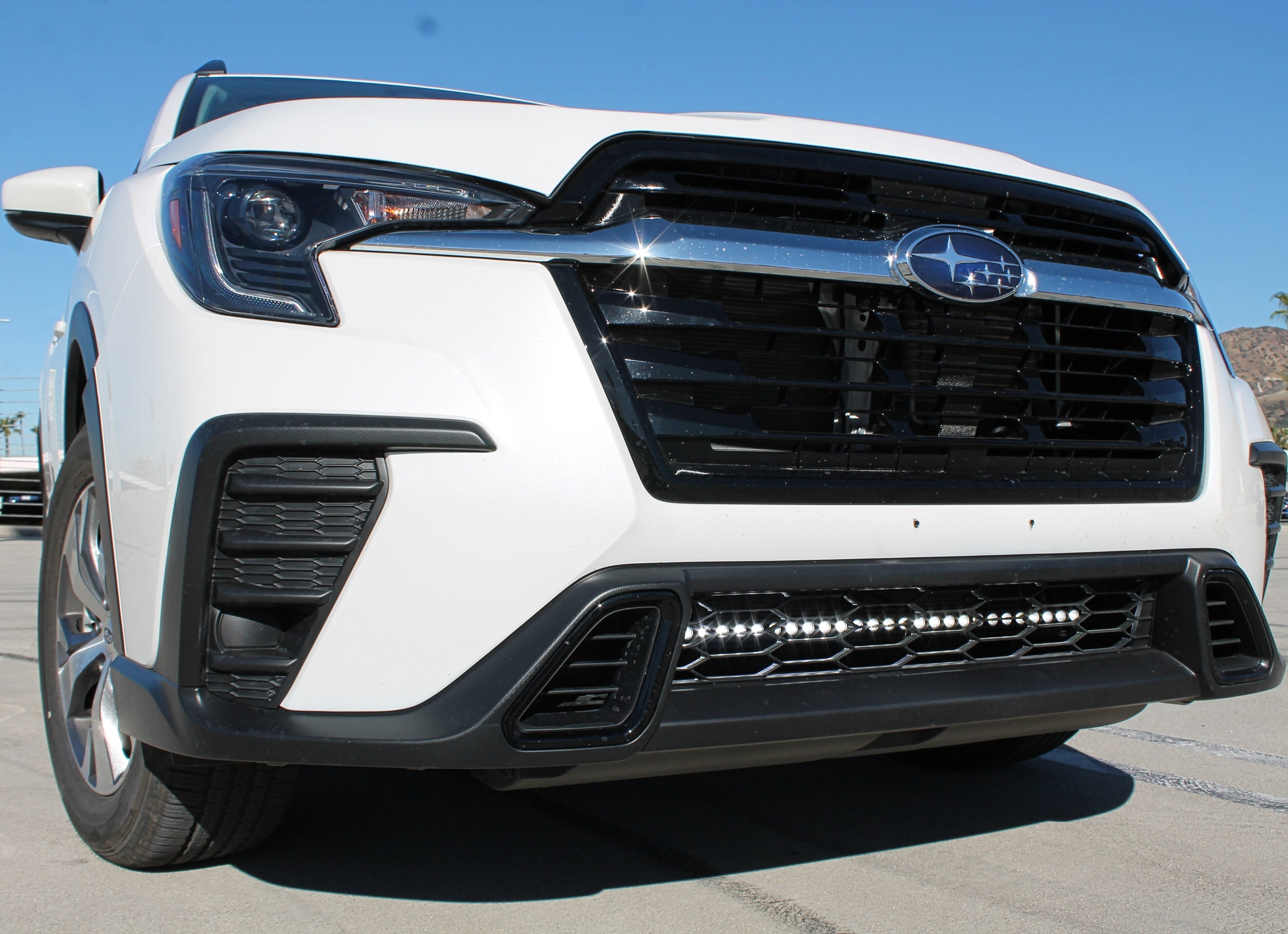 Subaru Ascent LightBar 2019+ Slim