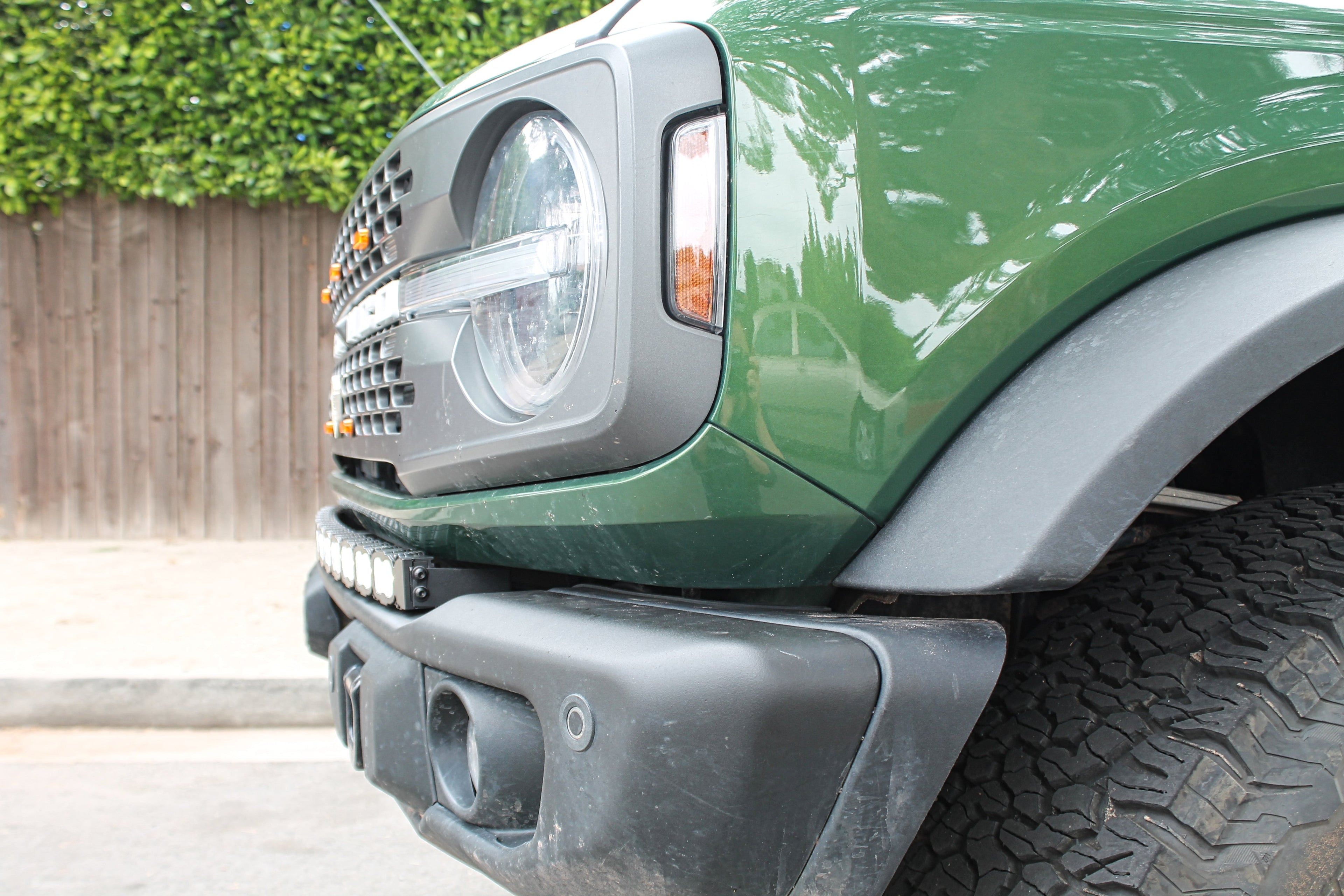 2021+ Ford Bronco Capable Bumper 40in Light Bar - PRO