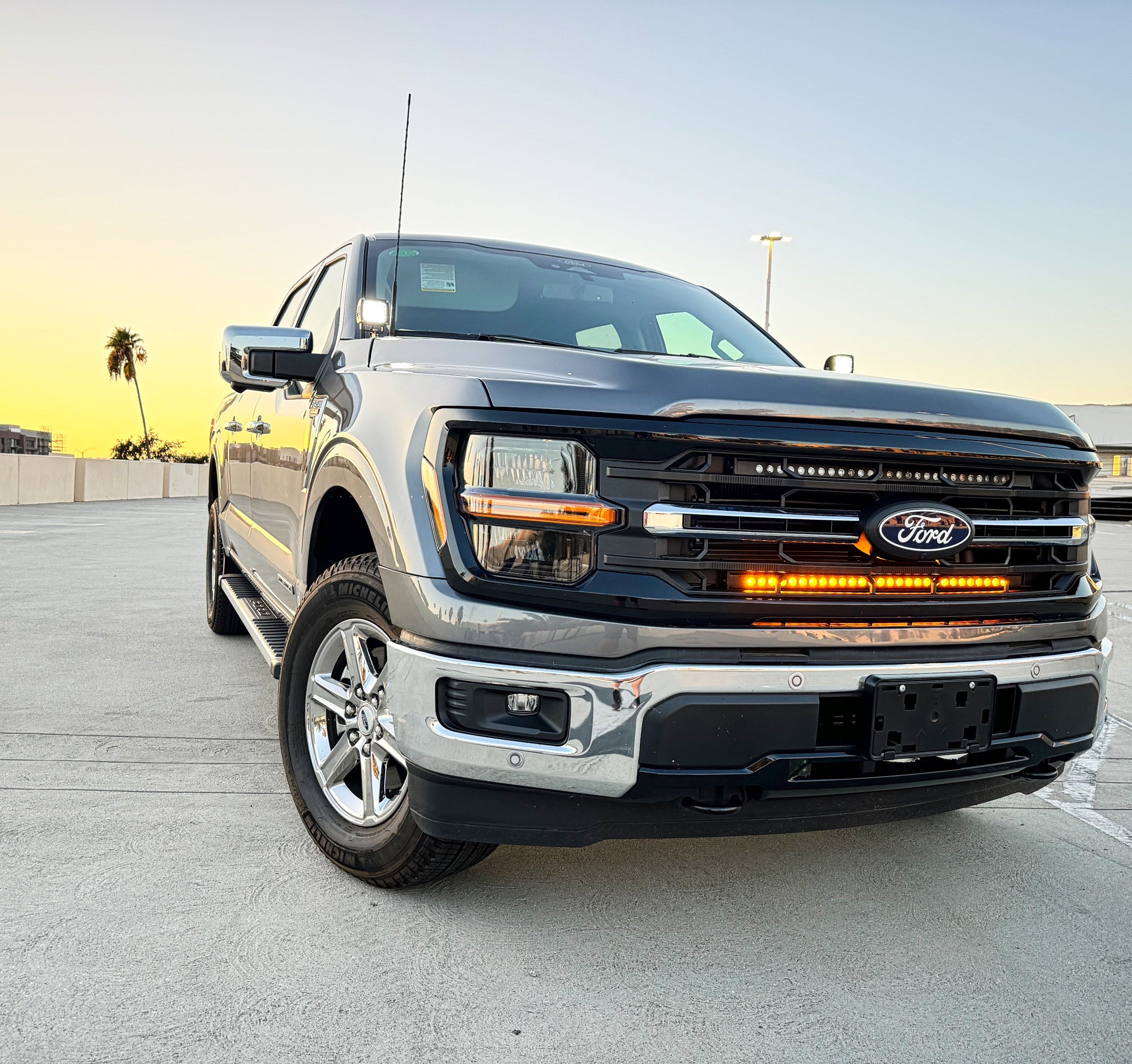 2024+ Ford F150 Dual 30in Light Bars