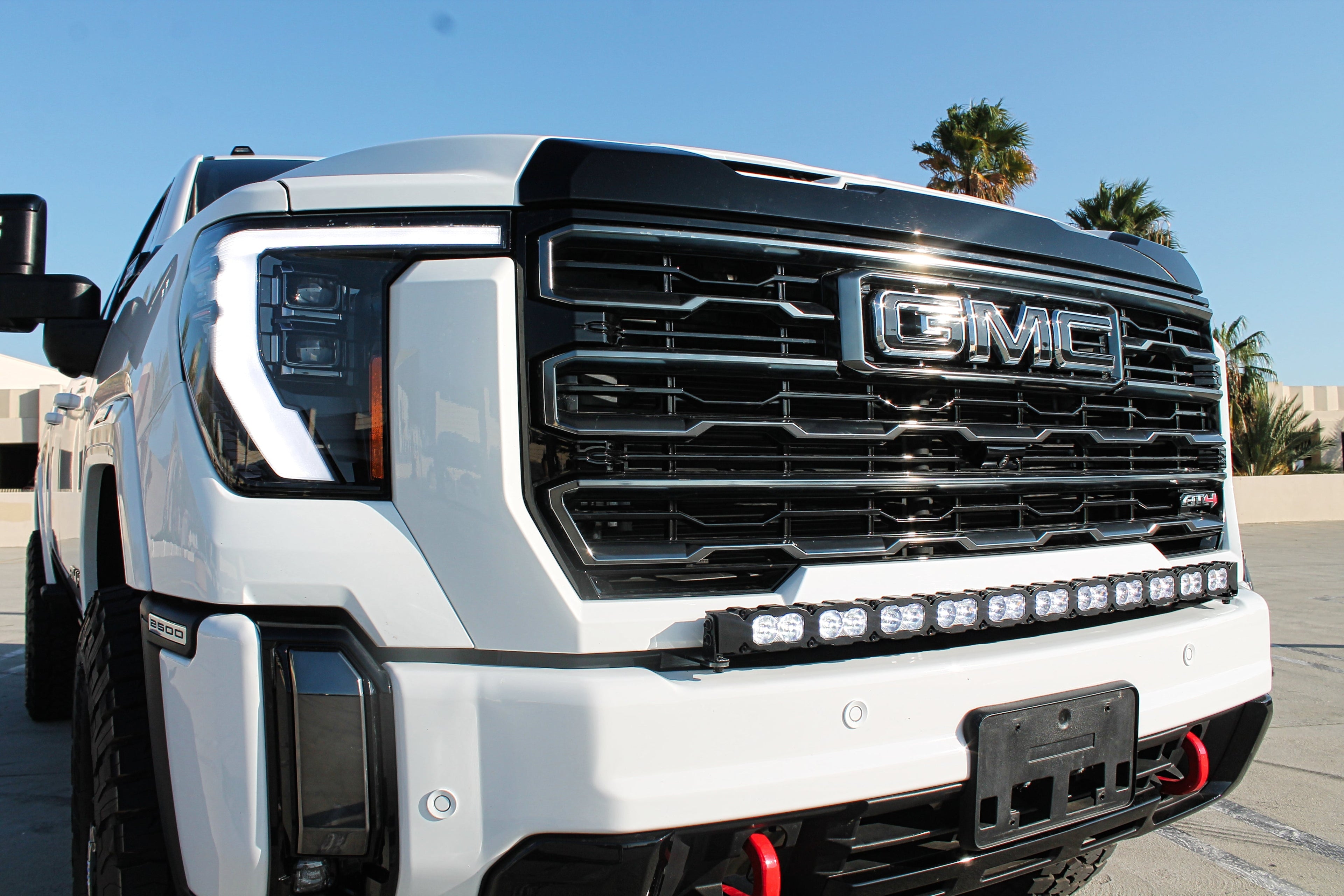 GMC Sierra HD light bar 2024+ 2500/3500HD 40in Light Bar-PRO