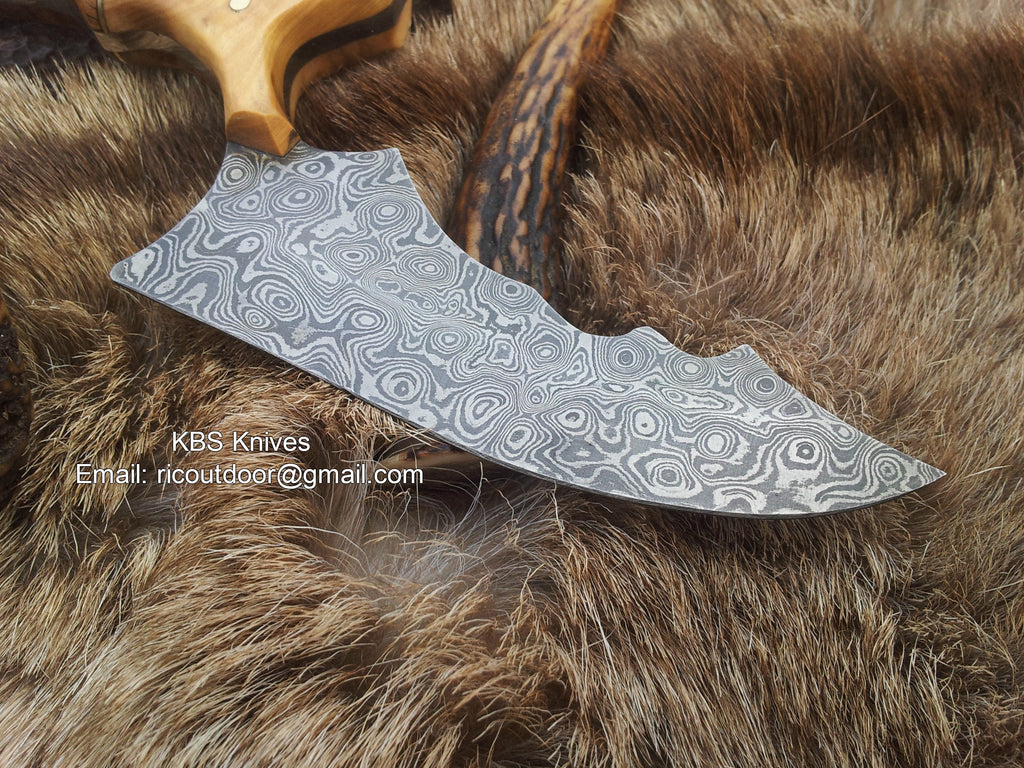 Hand Made Damascus Burchha Knife