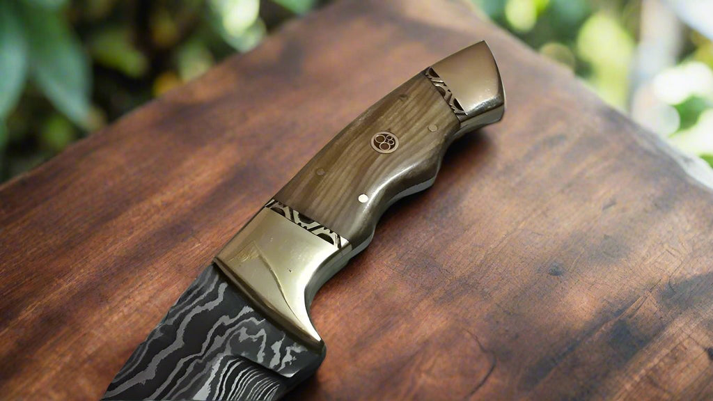 Deer Skinning Knife Custom Handmade Full Tang Damascus Steel with Olivewood Handle, 8.5-inch - The Olivecrest