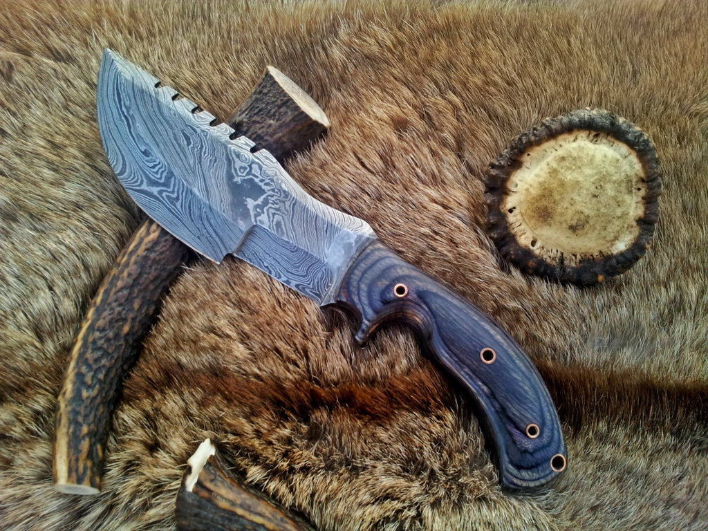 Tom Brown Tracker Knife – Custom Handmade Full Tang Damascus Steel Survival Knife with Exotic Wood Handle and Horizontal Leather Sheath | 9.5-Inch Outdoor Knife by KBS Knives