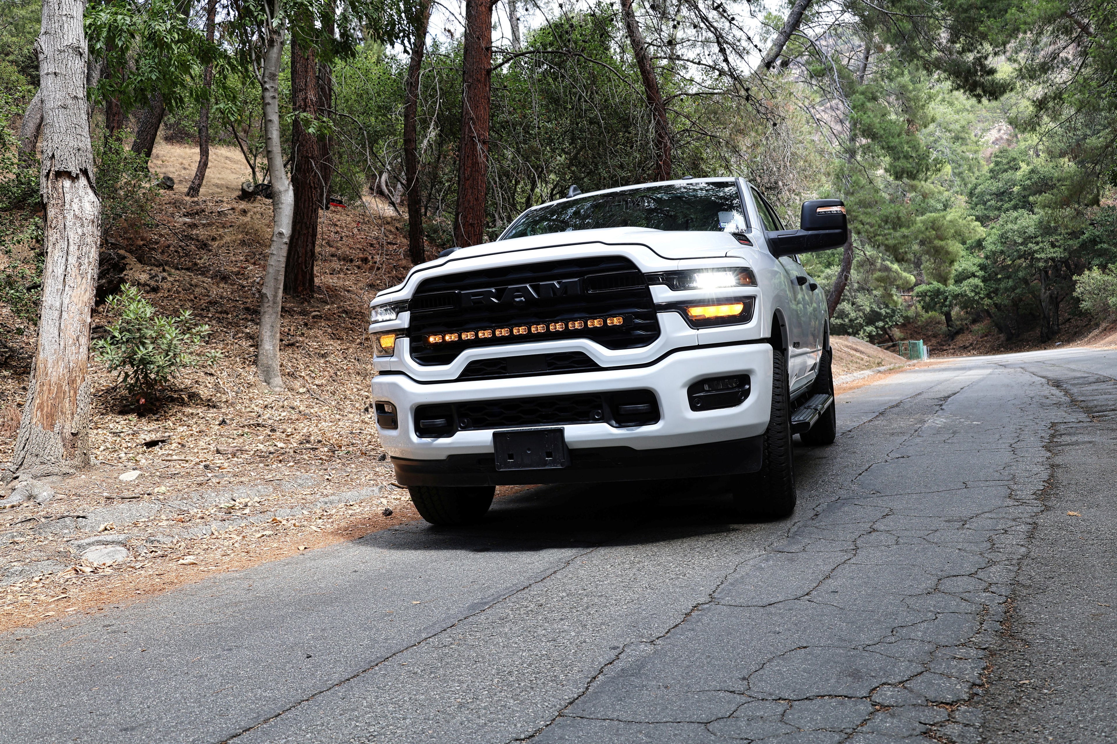 2025+ RAM 2500/3500 40in Light Bar PRO
