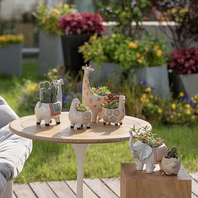 LA JOLIE MUSE Ceramic Giraffe Succulent Planter Animal Plant Pots - 11.4 + 4.9 Inch Tall Cute Rough Pottery Indoor Flower Pots, Home Decor