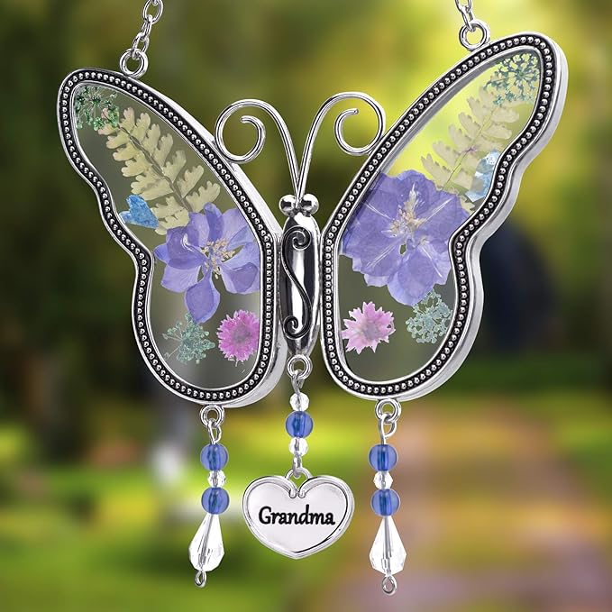 Laraine Butterfly Suncatcher with Pressed Flower Wings Mom Mother's Day Butterfly Glass Wind Chime Ornament Charm with Metal Heart Gifts for Mom Grandma Birthday (Purple Grandma (with Free Hook)