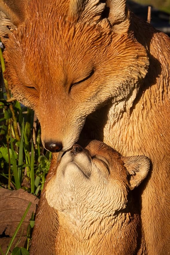 Hi-Line Gift Cuddling Mother and Baby Fox Garden Statue, Brown (87719-I)