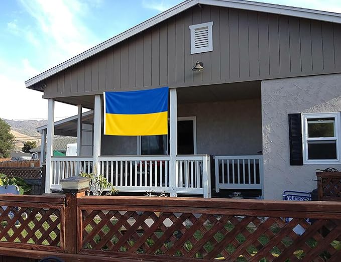 Ukraine Flag 4x6FT Ukrainian National Polyester Flag With 2 Grommets For Patriotic Ukrainian Themed Festival Events Party Decoration (Ukraine, 4x6FT)