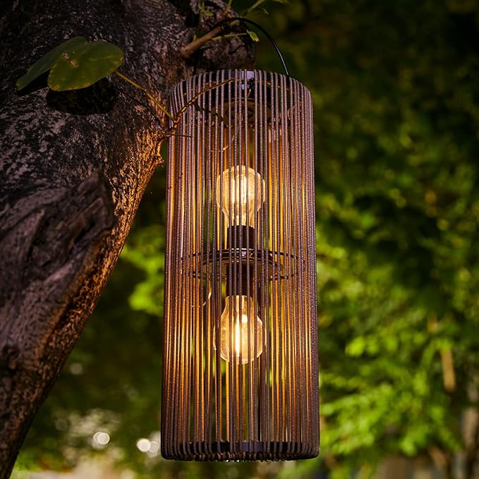 Solar Lanterns Outdoor Waterproof Hanging Rattan Weaving Solar Garden Lanterns Solar Powered with Handle,Decorative Retro Rattan Lights for Garden / Yard / Patio / Porch.
