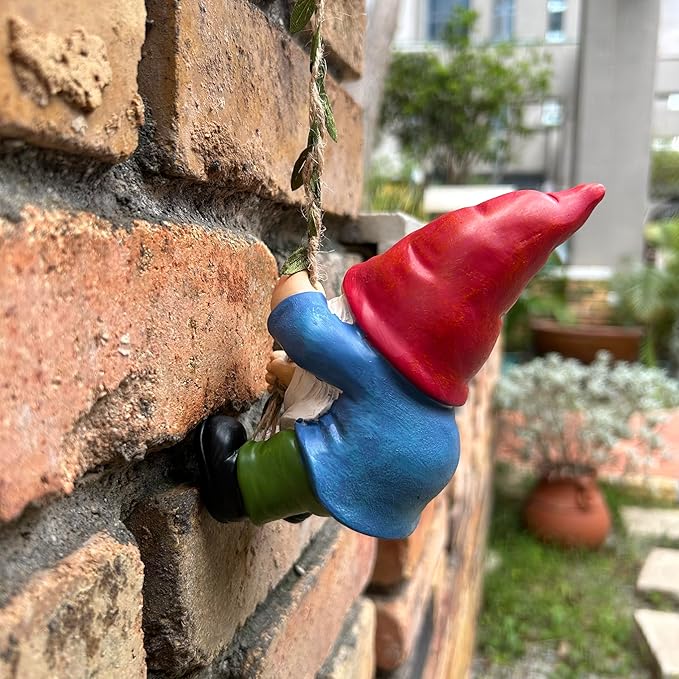 Hanging Gnome Garden Statue Decoration,Climbing Garden Gnomes Statue Figurine Ornament for Indoor Outdoor Home Garden Decor