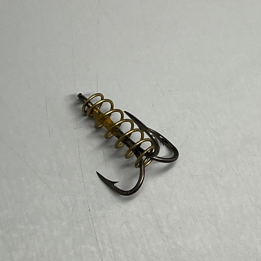 EAGLE CLAW (5 PACK) Soft Bait w/ Spring Treble Hook Bronze/Gold #4 3pc 374SBA-4