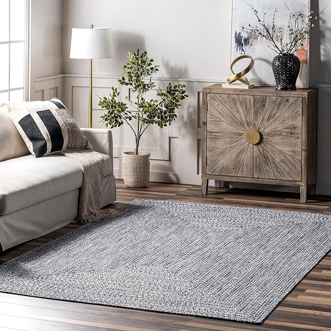 nuLOOM 8' x 10' Solid Hand Braided Indoor/Outdoor Area Rug, Pet-Friendly, High Traffic, Weather Resistant, for Patio, Balcony, Bedroom, Living, Dining Room, Wynn Navy