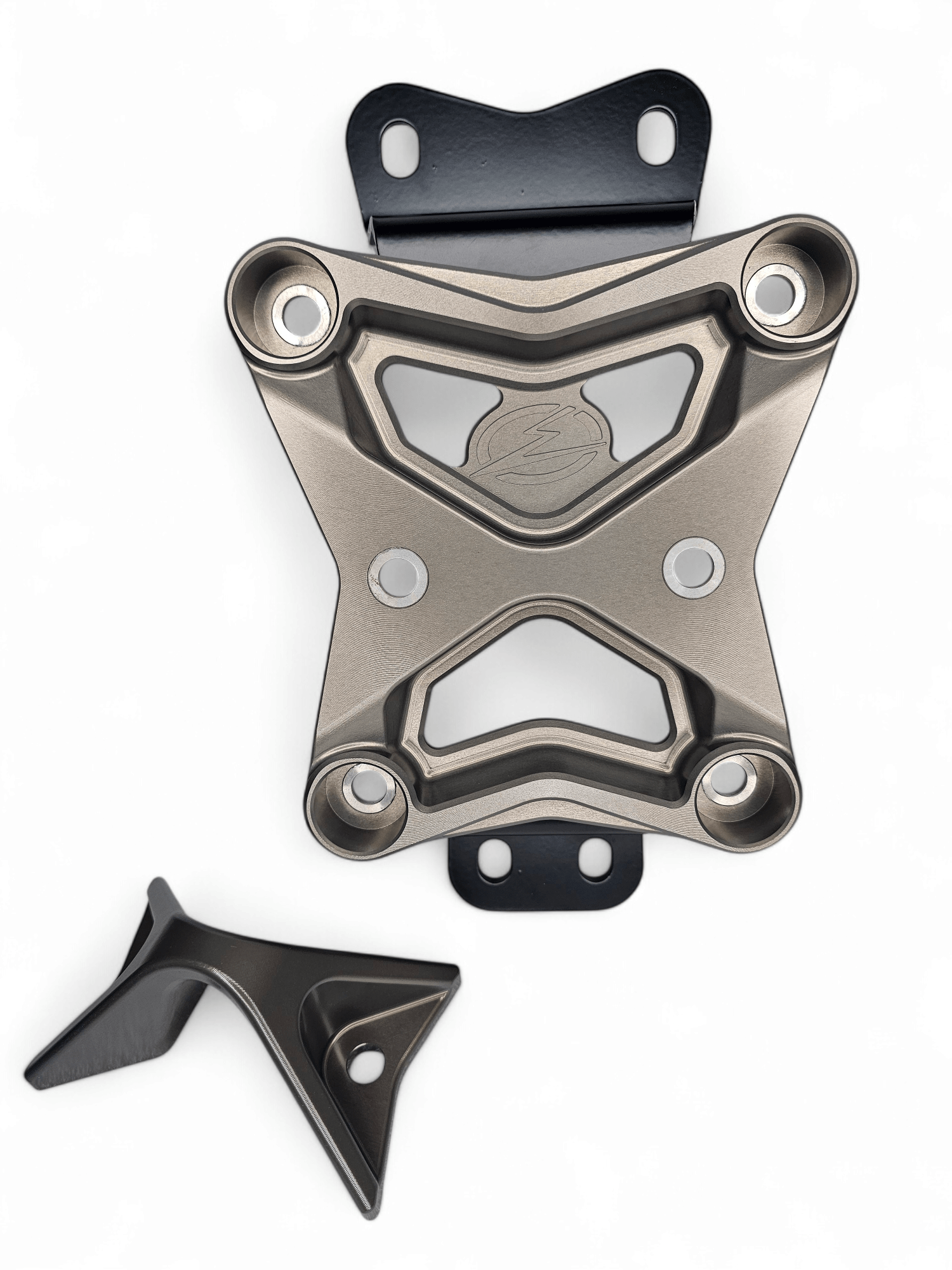 Elektric Offroad 10 Bolt Radius Rod Plate with Pull Hook for Can-Am X3
