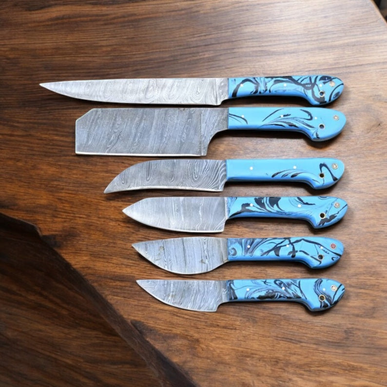 Premium Custom Kitchen Knives Set – Handcrafted Damascus Steel Blades for Holiday Cooking