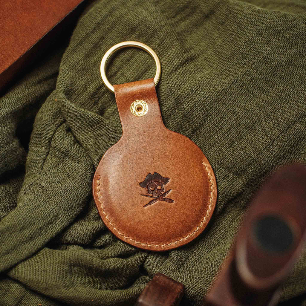 Pirate Goods Peso Pocket v5 Keychain Coin Holder – Leather Challenge Coin Case for EDC