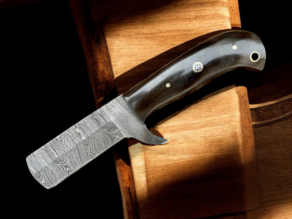 Premium Damascus Bull Cutter - 7" Damascus Steel with African Water Buffalo Horn Handle