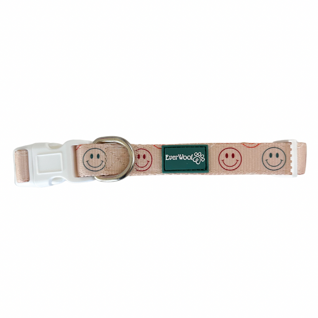 All Smiles Collar