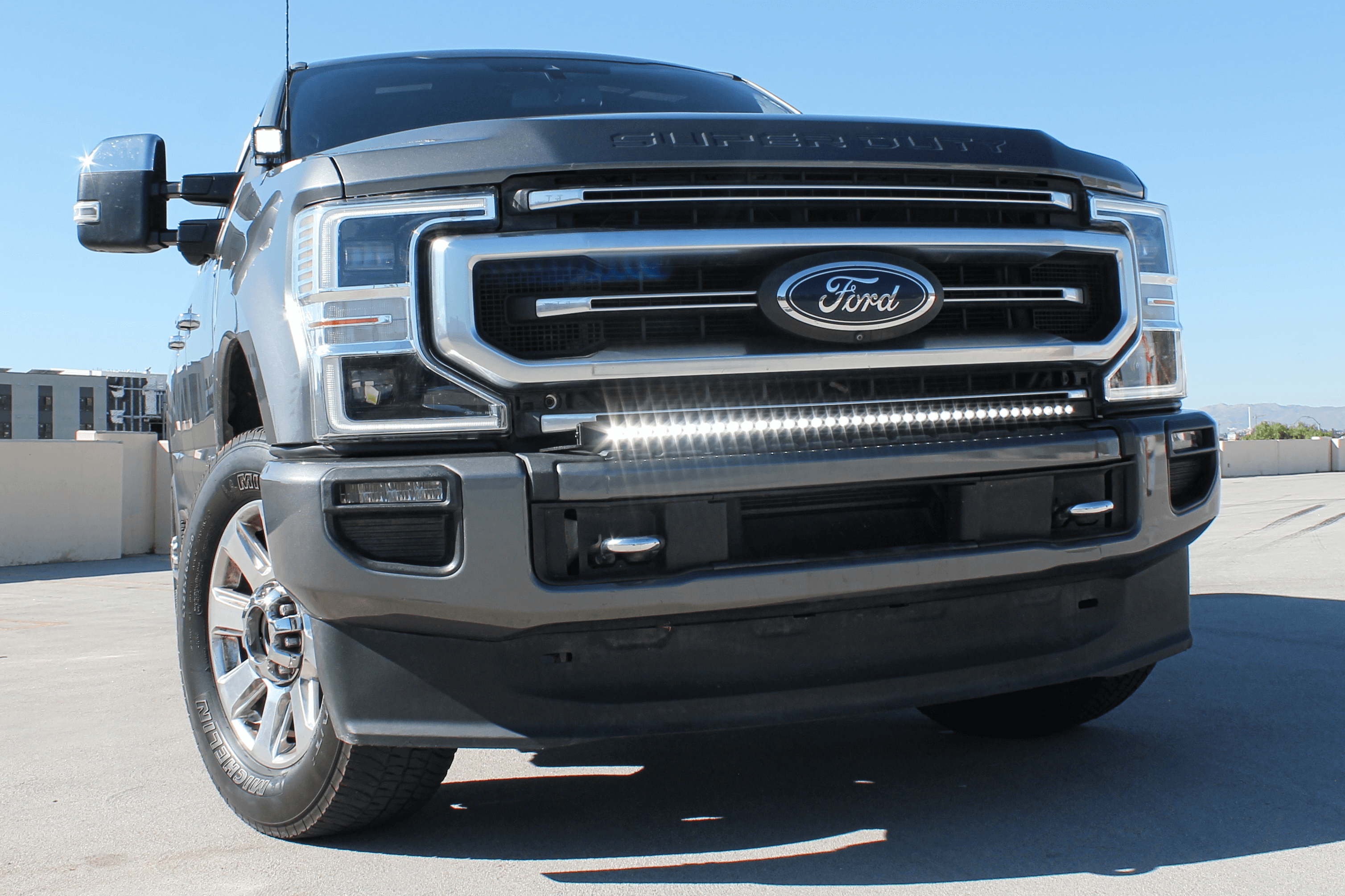 Ford Super Duty light bar 2020-2022 F250/F350/F450 40in Light Bar - Slim