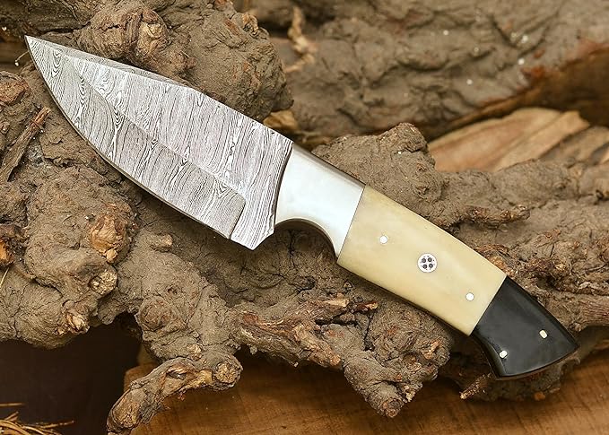 Custom Handmade Damascus Steel Hunting Knife – 10-Inch Blade with Steel Bolster, Camel Bone & Buffalo Horn Handle, Includes Leather Sheath
