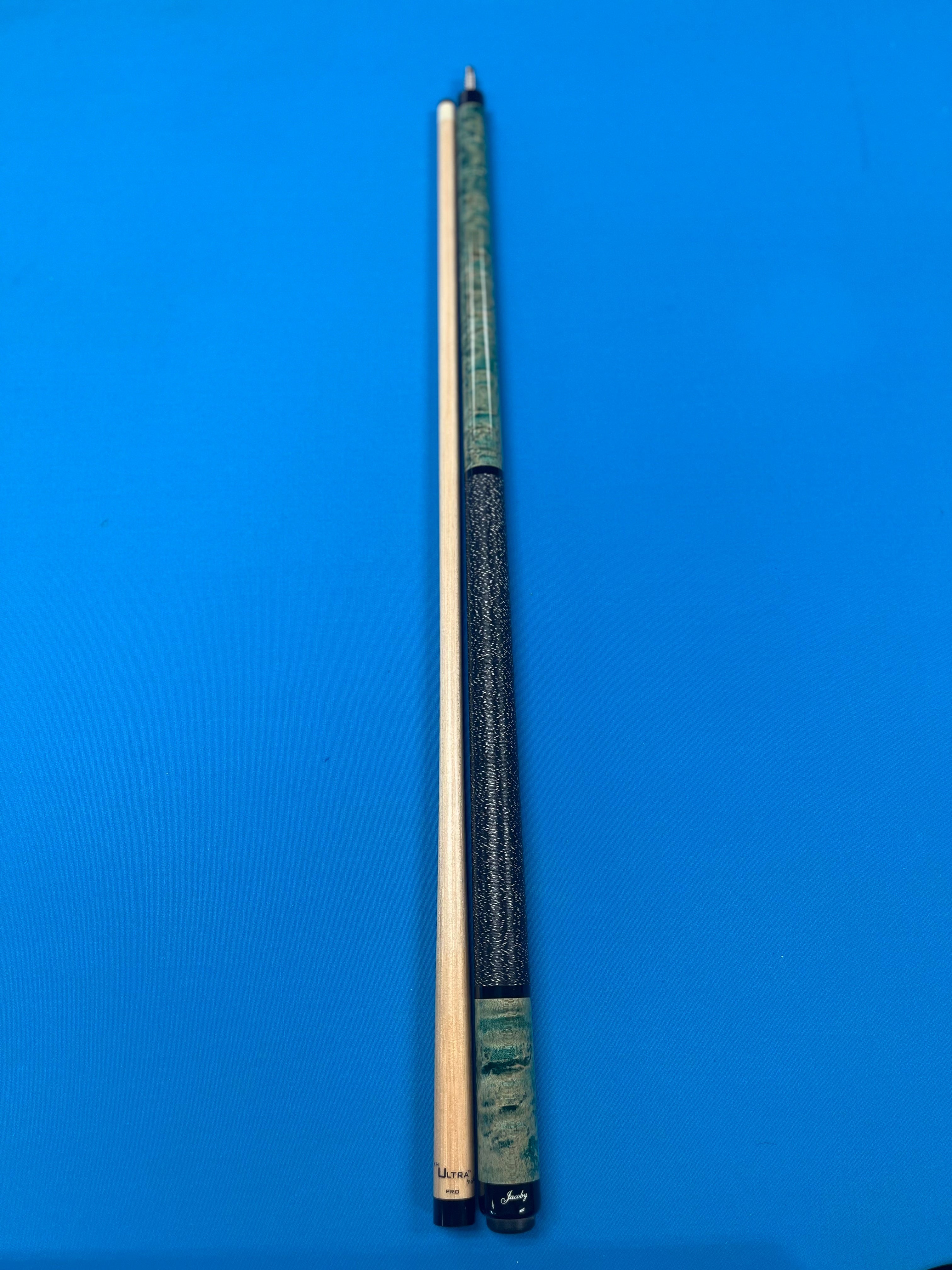 Jacoby Custom Cues