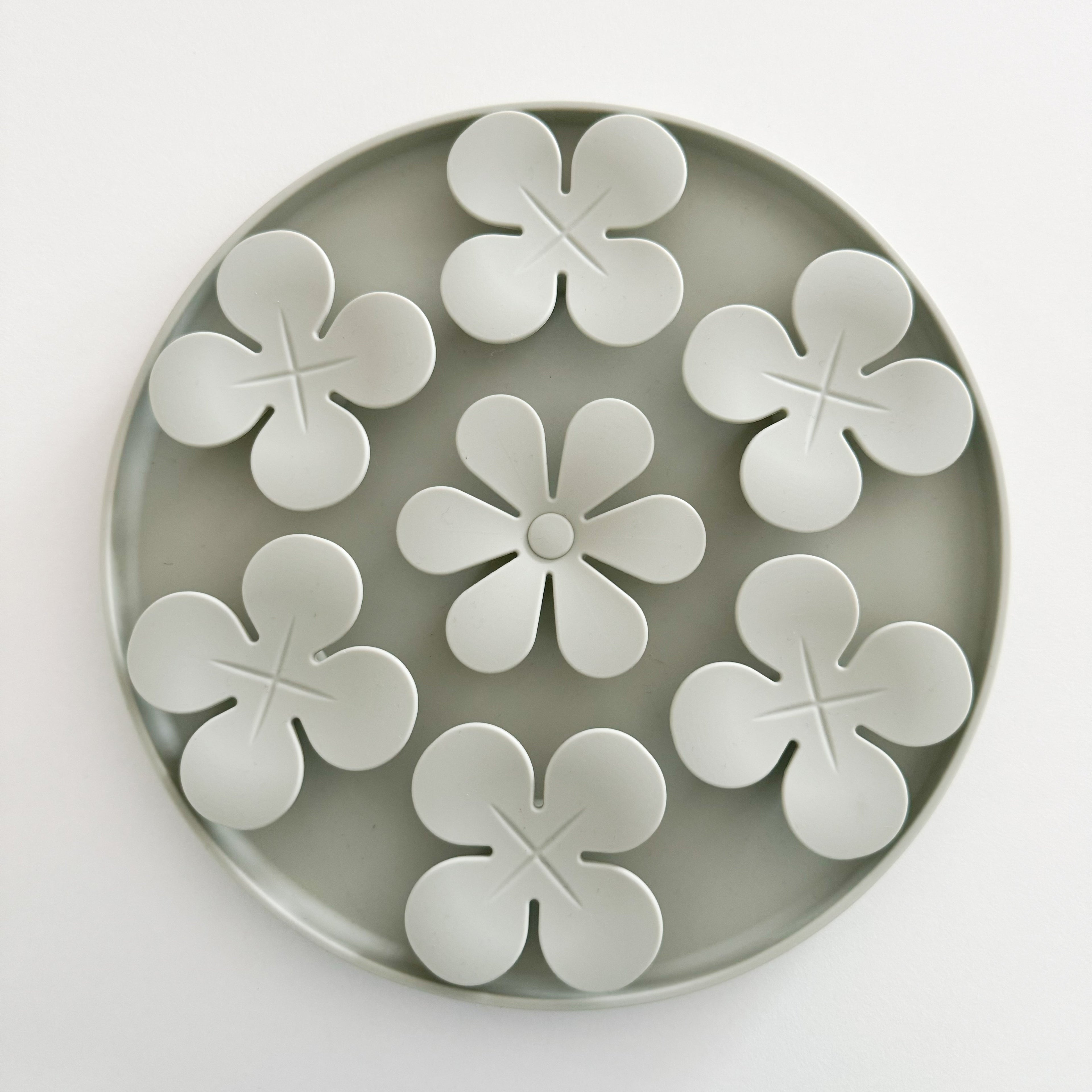 Snuffle Mat Flowers