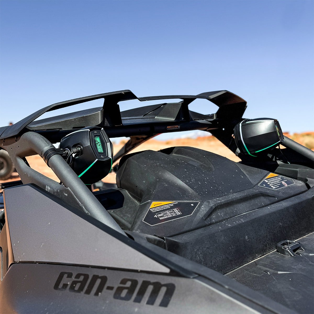 2024 Can-Am® Maverick R, Phase-5 V-Spec 1650watt 6-Speaker System
