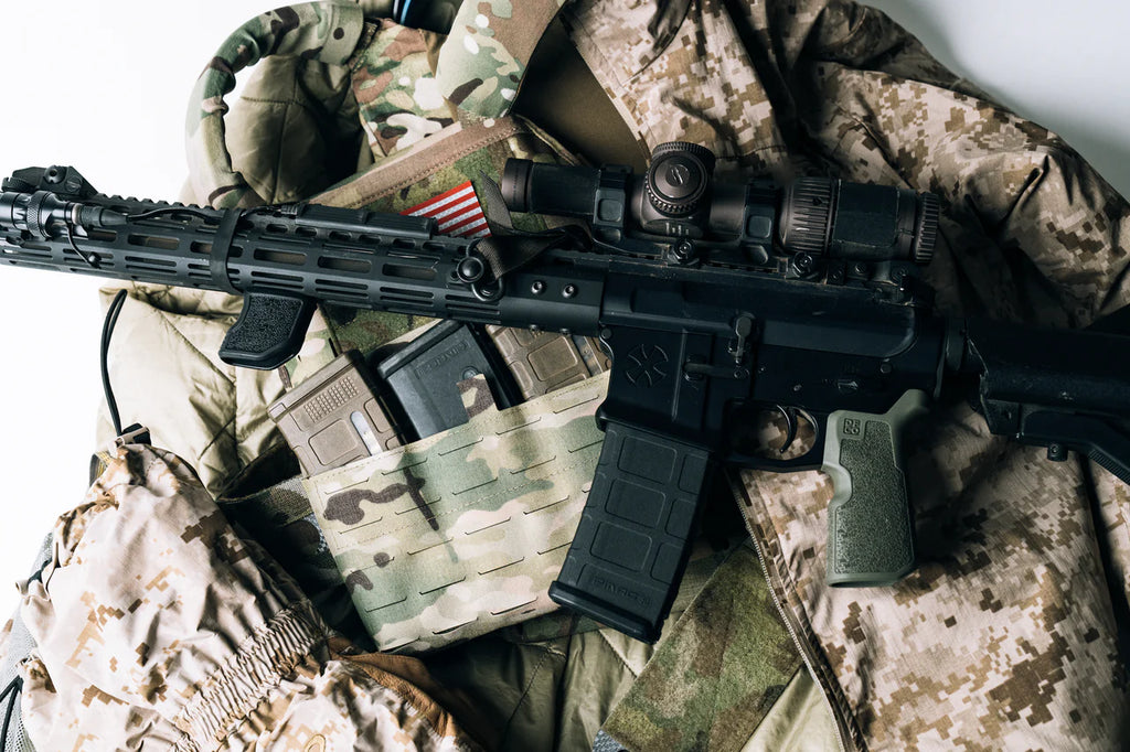 Die Free Co Kung Fu Pistol Grip - Mil-Spec AR Platforms