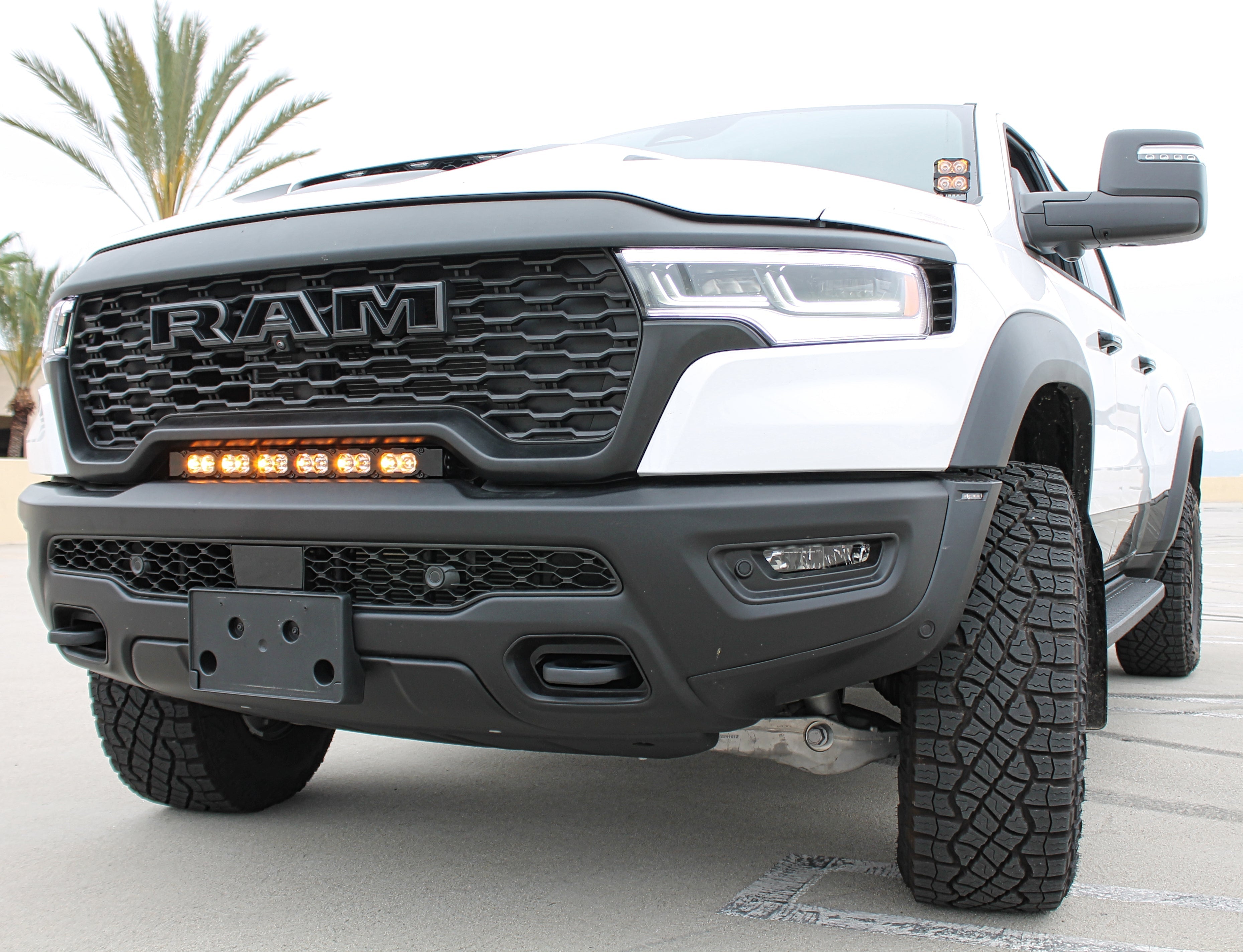 RAM RHO light bar 2025+ 23in Light Bar - PRO