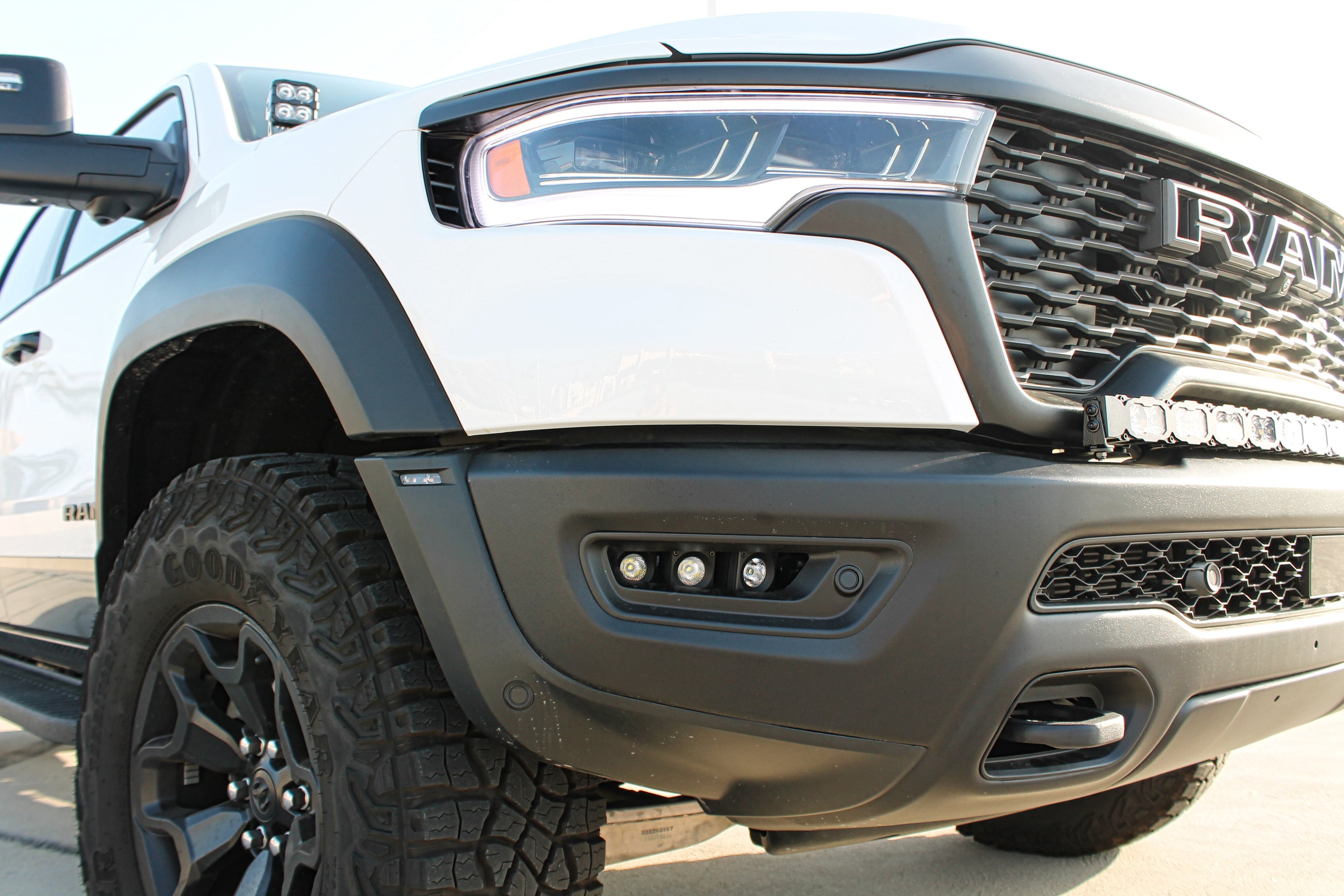 RAM RHO FOG Light Kit 2025+