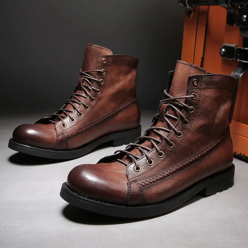 Timeless Style: Retro Men's Ankle Boots
