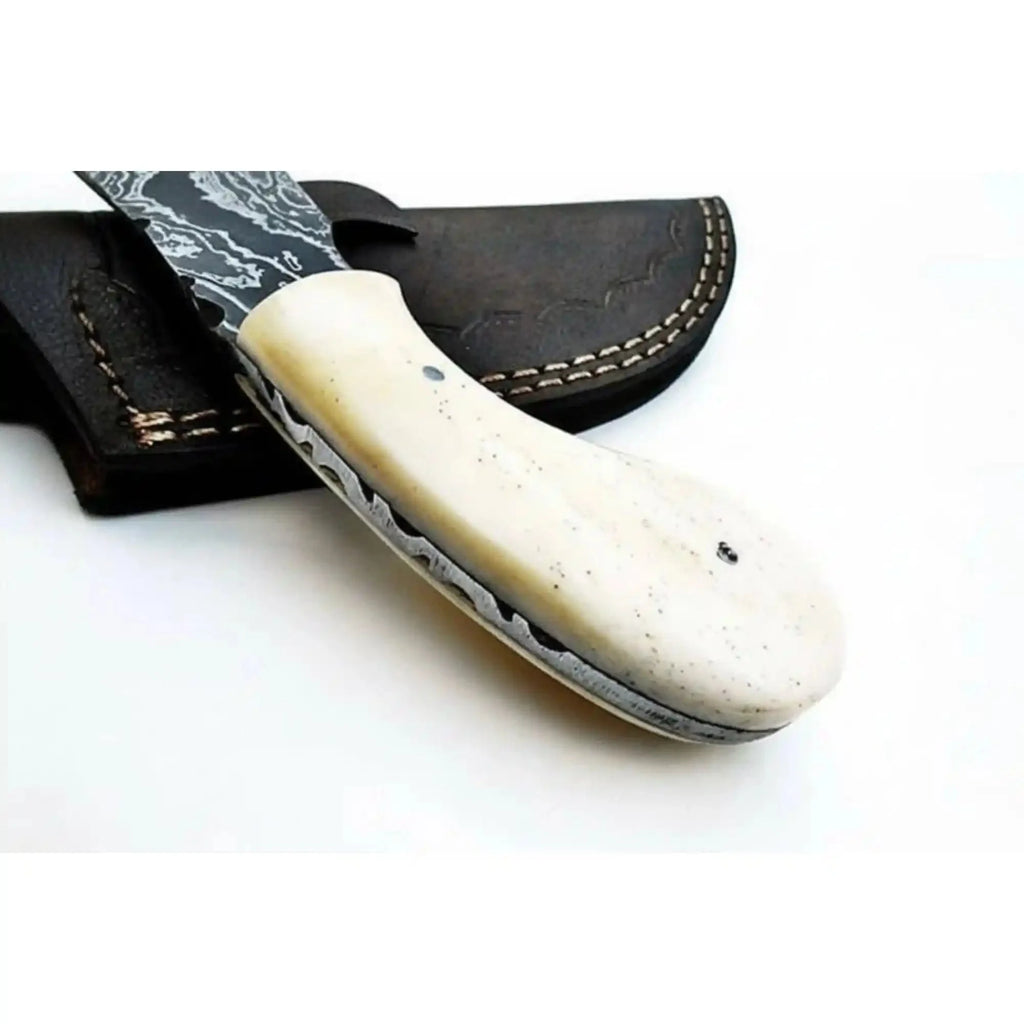 Custom Made Damascus Steel Hunting Knife / Skinning Knife  Gut Hook DK-0101