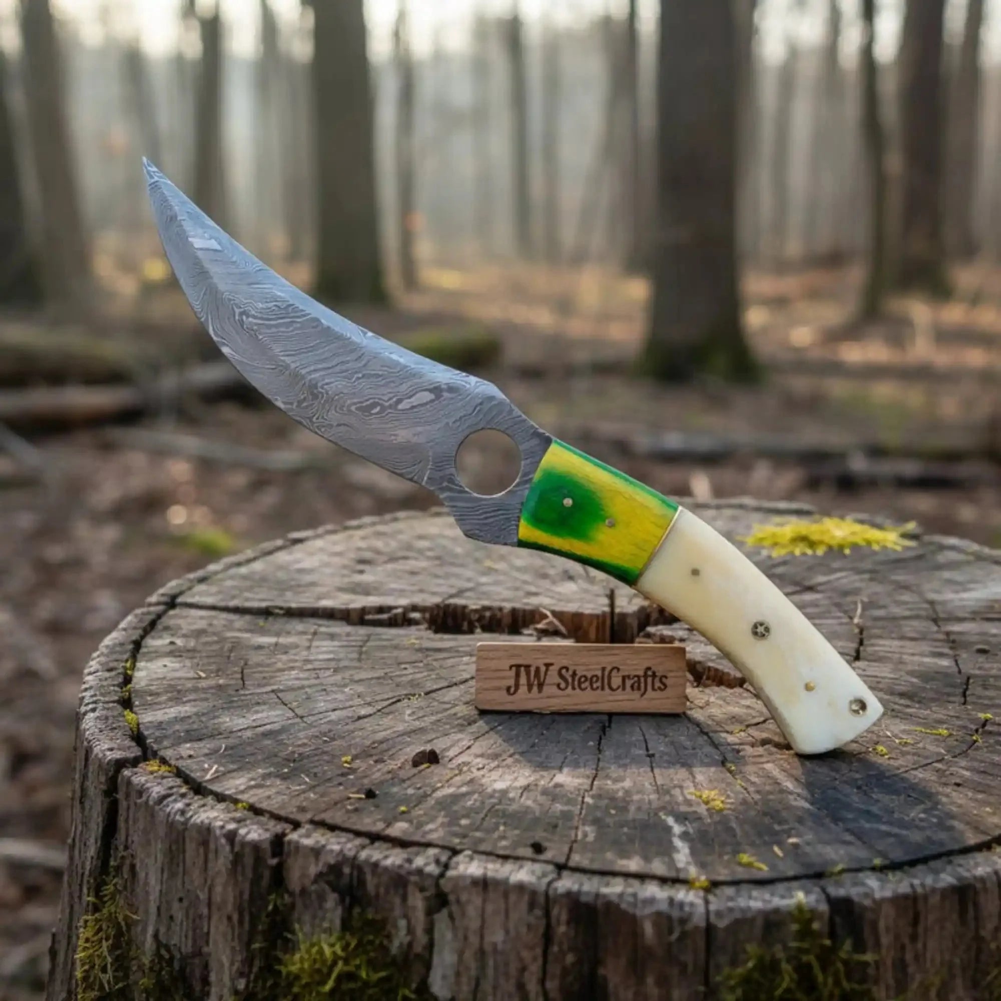Damascus Hunting Knife 8.5” Fixed Blade