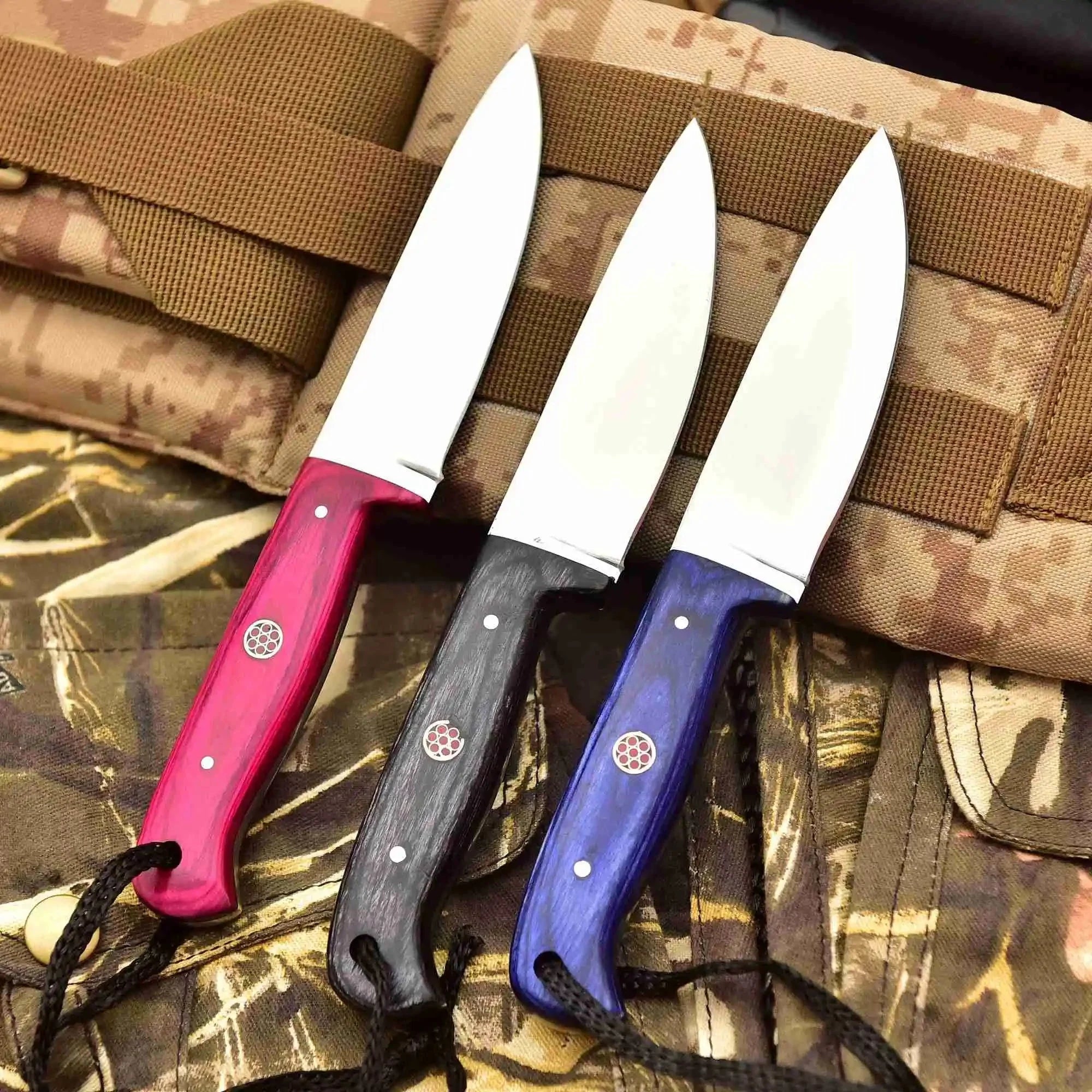 Damascus Steel Hunting Knife – Multiple Handle Colors | JW SteelCrafts
