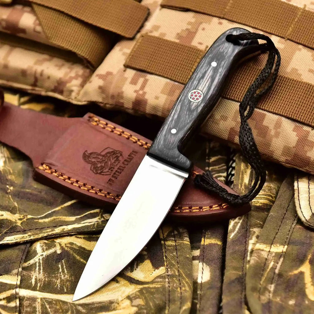 Damascus Steel Hunting Knife – Multiple Handle Colors | JW SteelCrafts