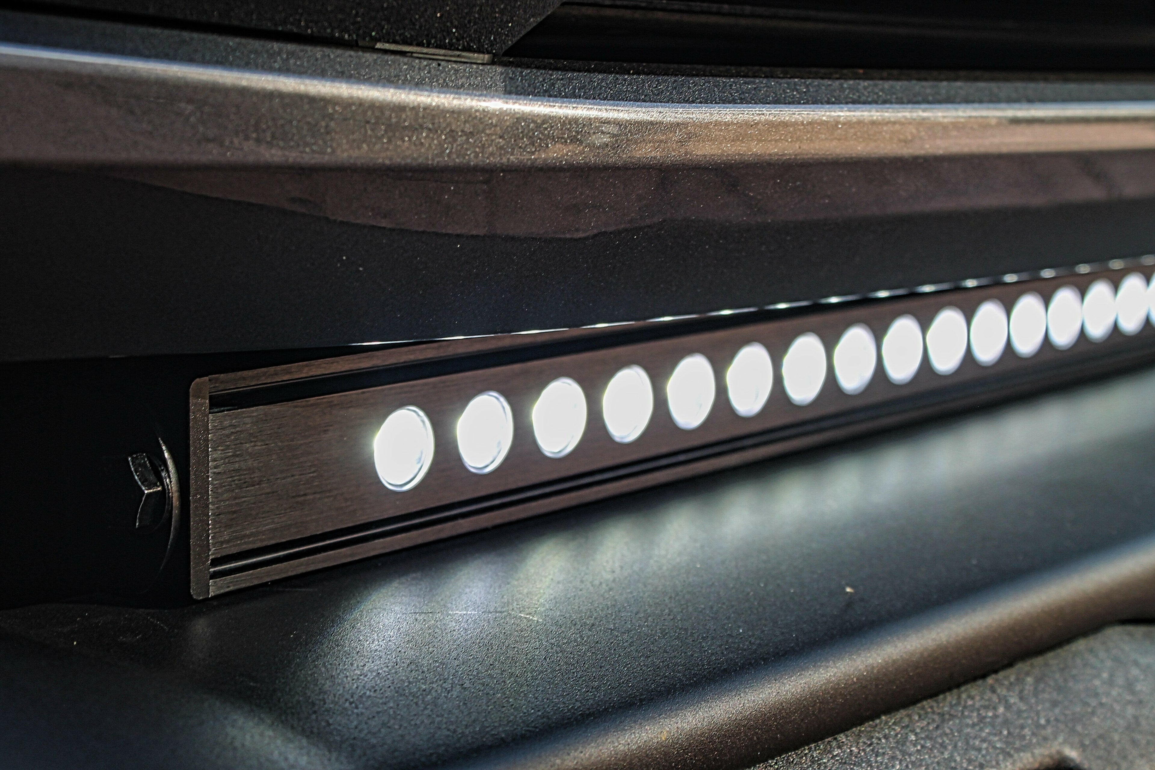 2021+ Ford Bronco Capable Bumper 40in Light Bar - Slim
