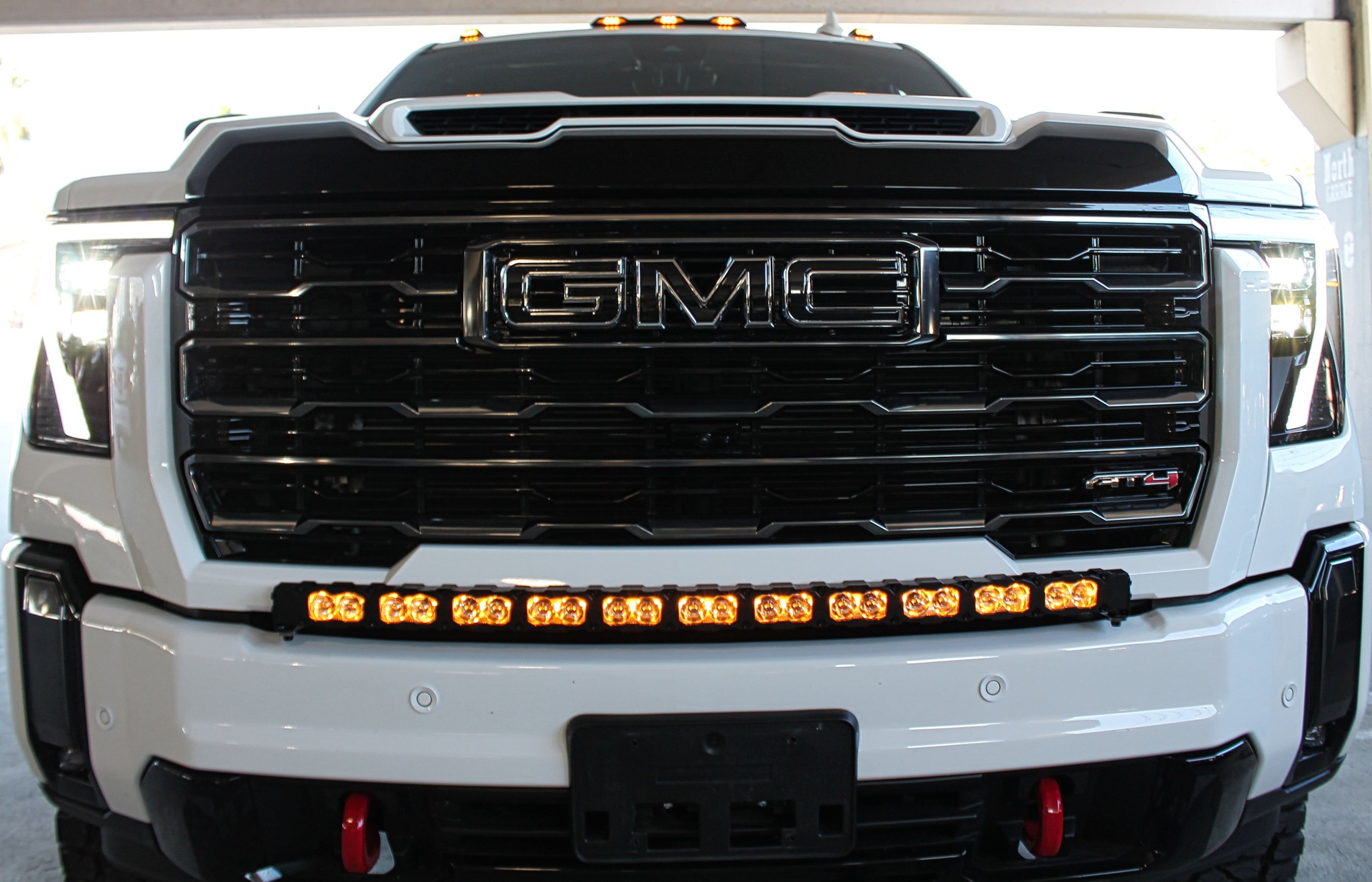 GMC Sierra HD light bar 2024+ 2500/3500HD 40in Light Bar-PRO