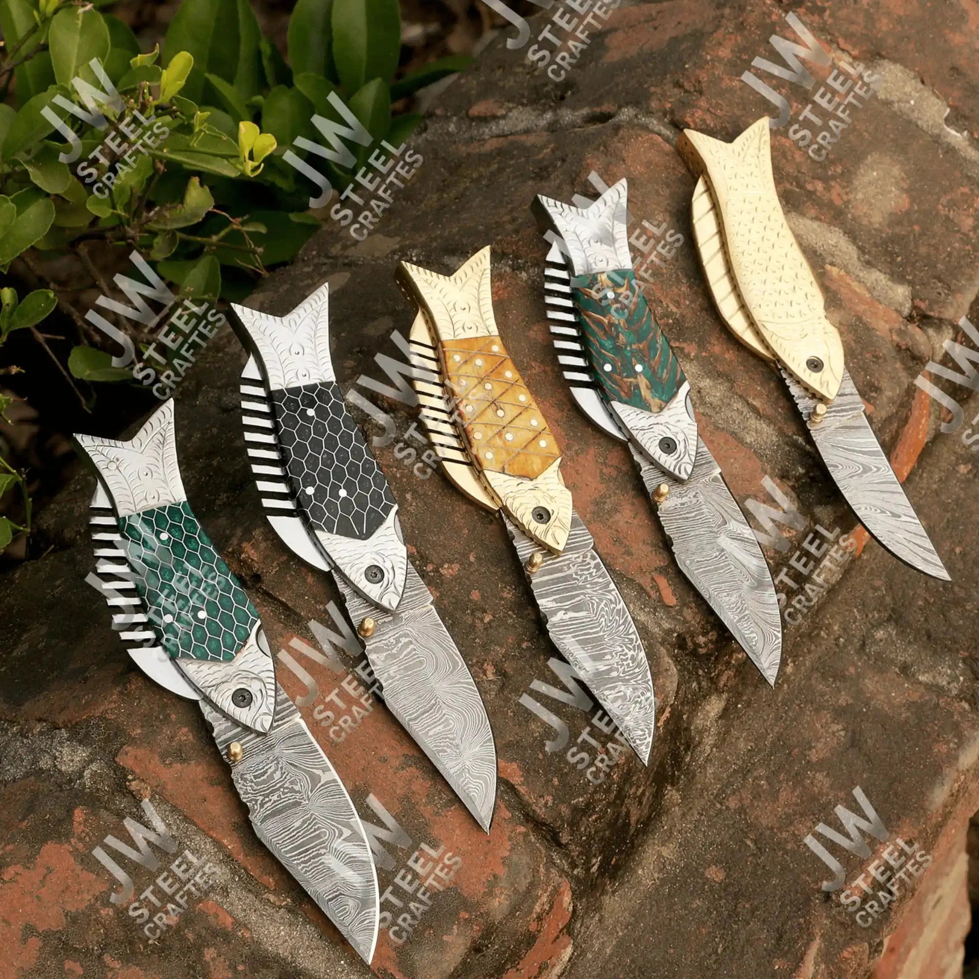 Hand Forged Damascus Steel Folding Knife – Honeycomb, Pinecone & Brass Handle Variations