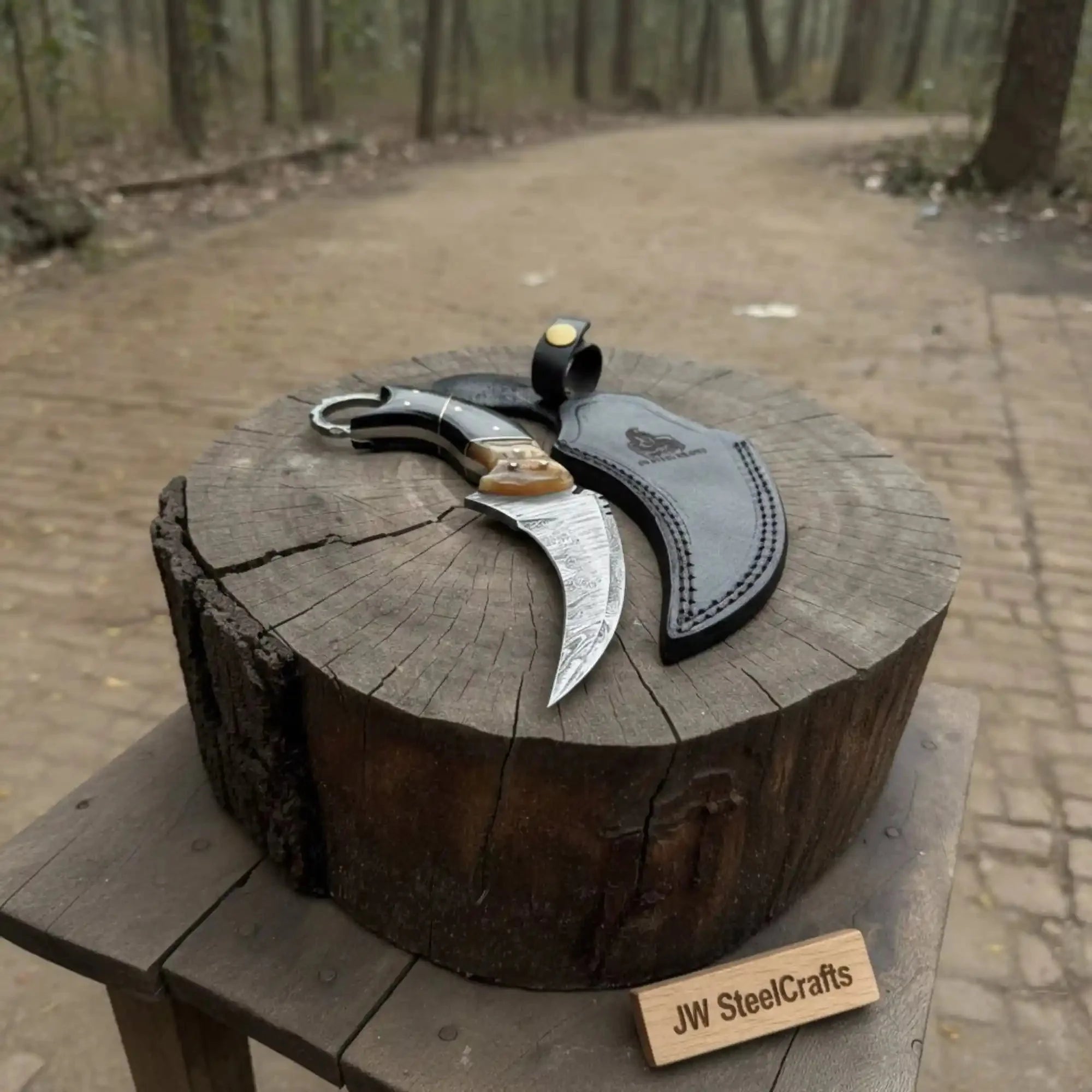 Handmade Custom Damascus Karambit Knife.