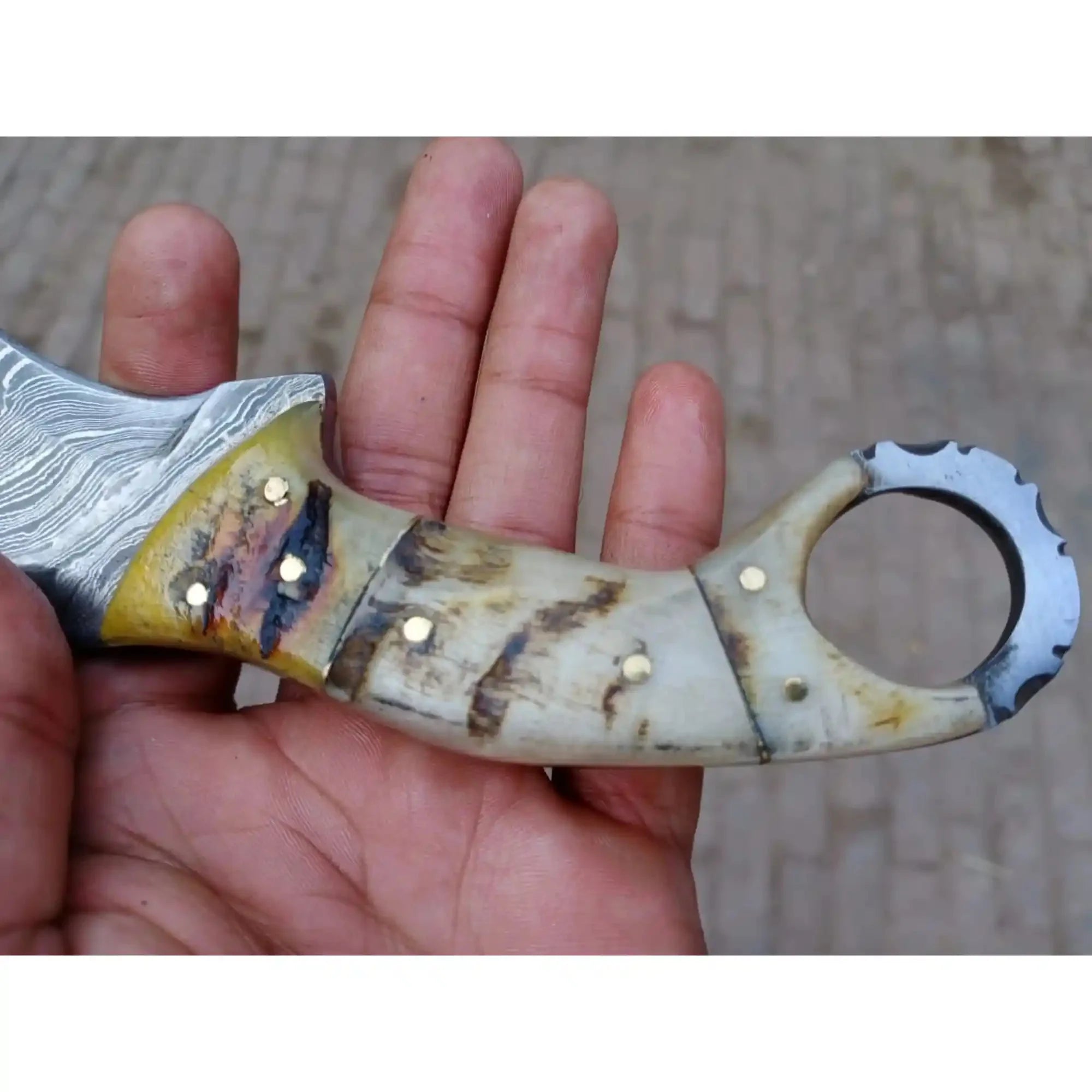 Handmade Custom Du Hoc Karambit Knife.