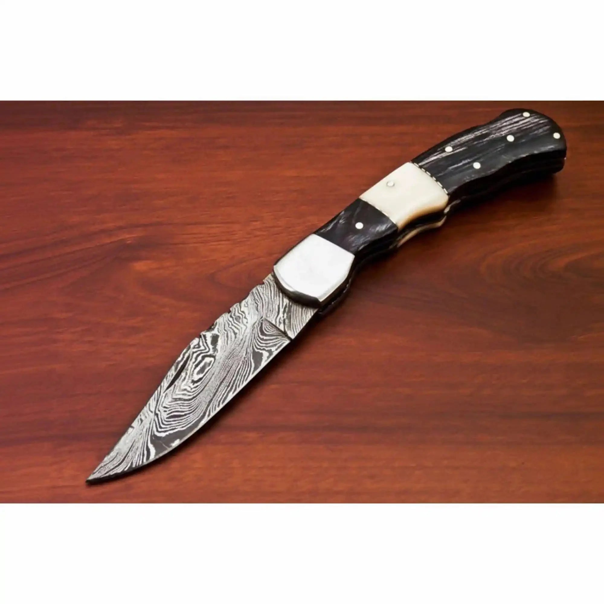 Handmade Damascus Folding Pocket Knife – Engraved & Plain Handle Variants | Leather Sheath Included