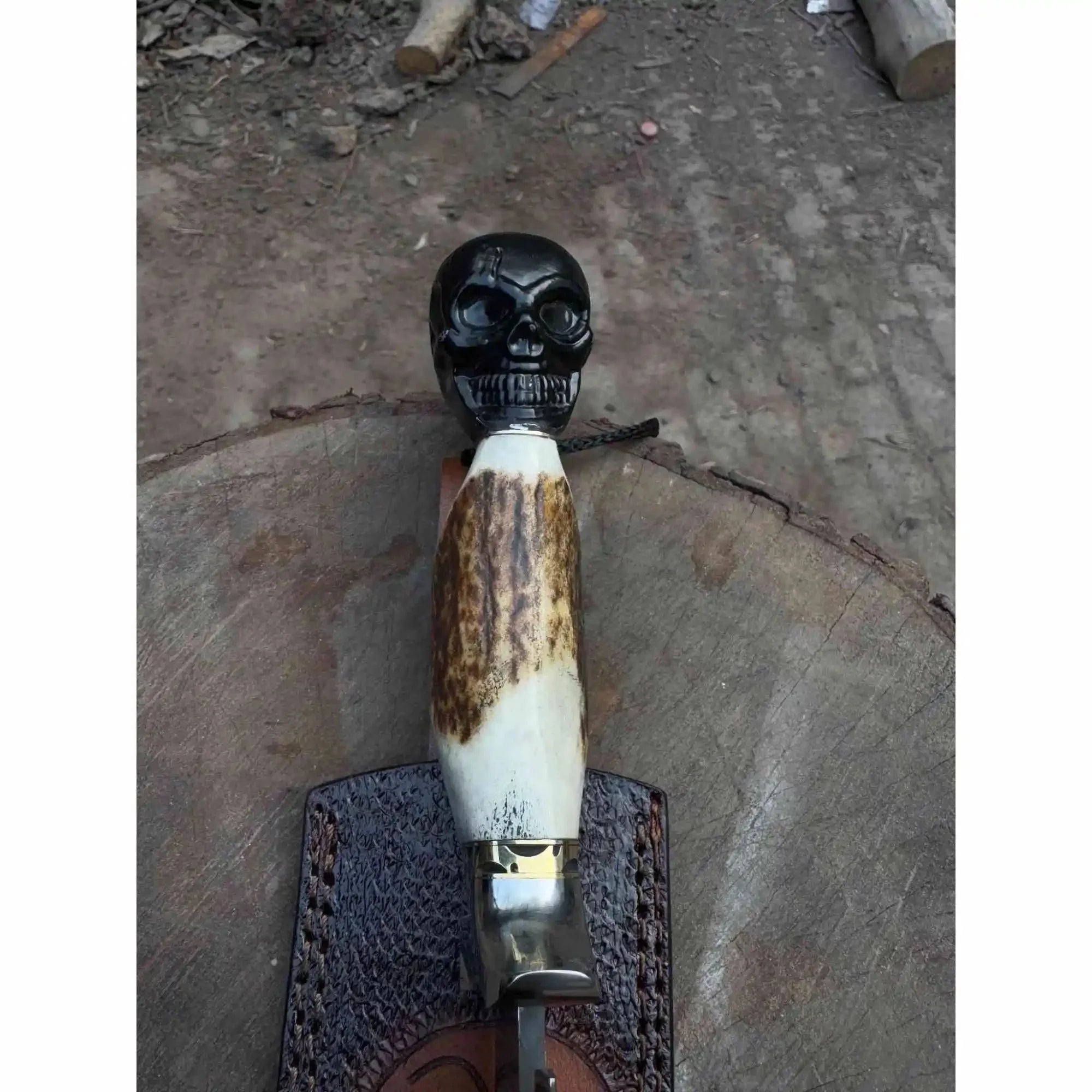 Handmade Damascus Hunting Knife with Stag Antler Handle & Custom Leather Sheath