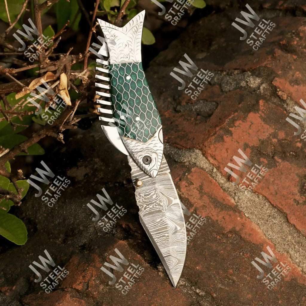 Handmade Damascus Steel Folding Knife – Green Honeycomb Handle