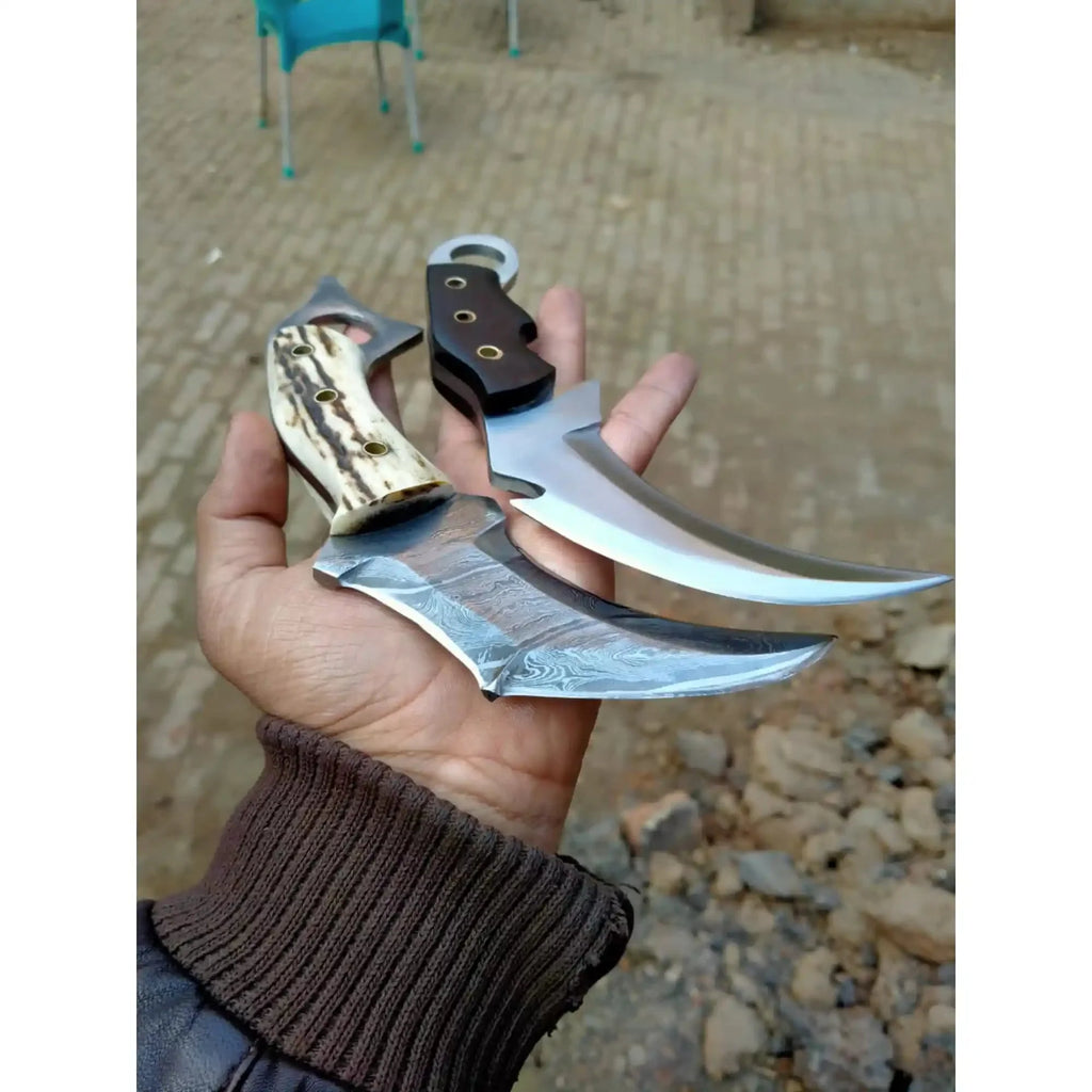 kARAMBIT  KNIFE COMBAT / FIGHTING KNIVES PAIR PATTERN WELDED BLADE