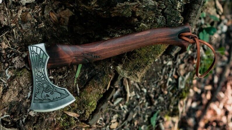 Norse Battle Axe – Valkyrie's Edge