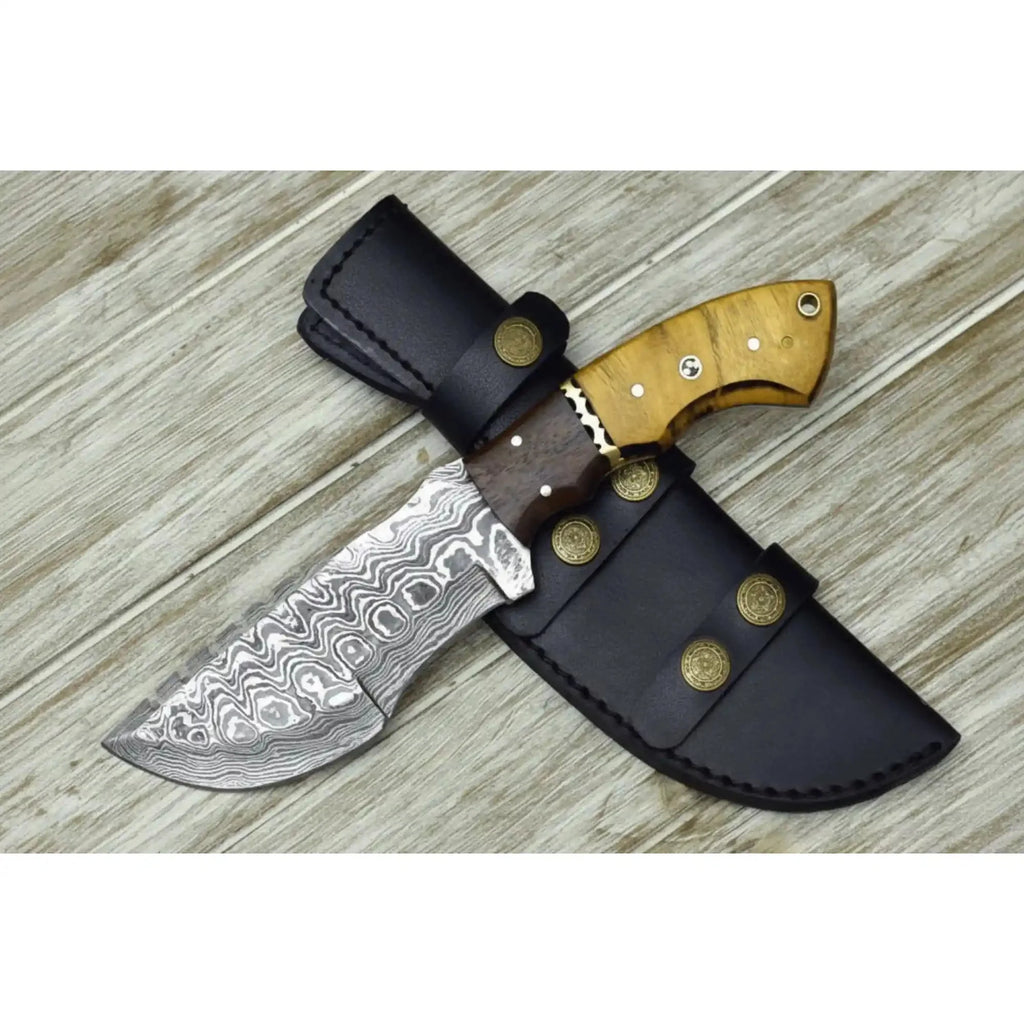 tracker knife Custom, 10", DAMASCUS KNIFE, Damascus steel knife, hunting, exotic Yellow Heart & Walnut wood handle, leather sheath