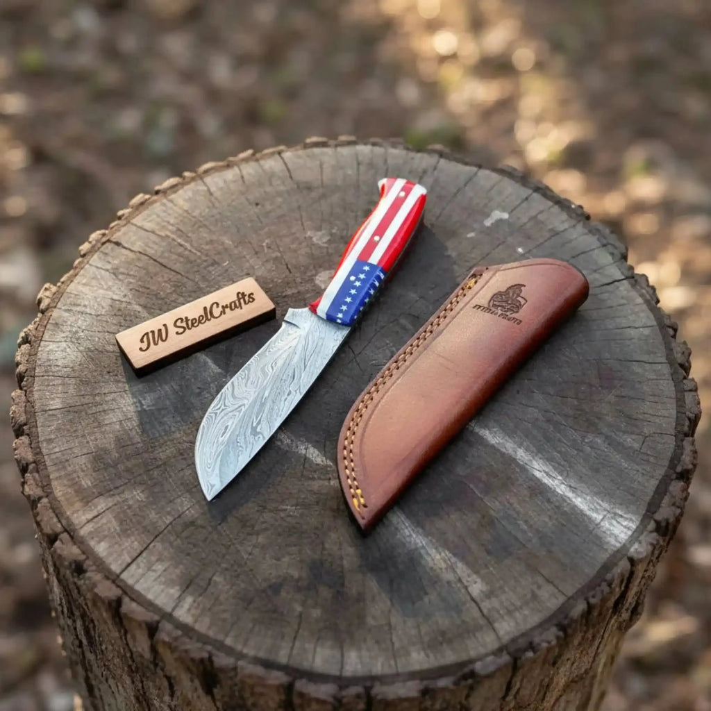 USA Handle Outdoor Knife – Handcrafted Damascus Steel Blade | Leather Sheath | JW SteelCrafts