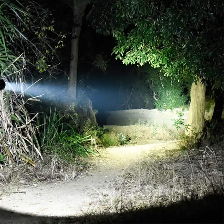 XANES 1102 L2 5Modes 1600 Lumens USB Rechargeable Camping Hunting LED Flashligh